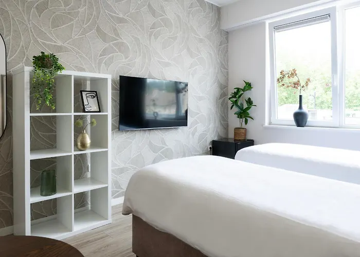 Apartment Fast Wifi, Kitchen Access Suite Maison Lux *